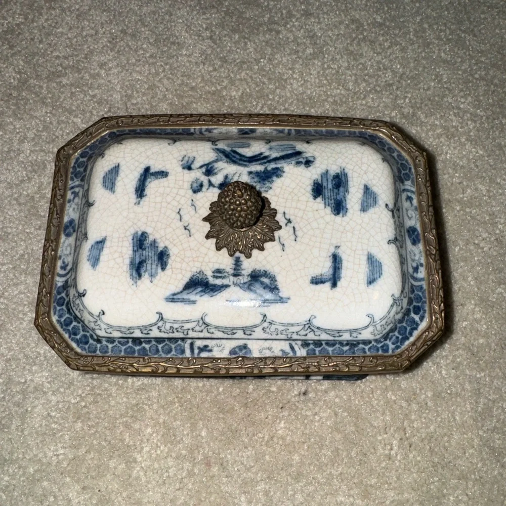vintage decorative dish - Picture 2 of 11